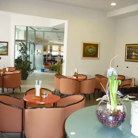 Park Hotel 4*