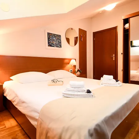 Hotel Park 4*