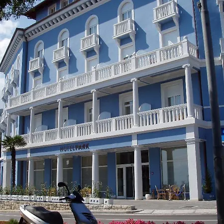 Hotel Park 4*